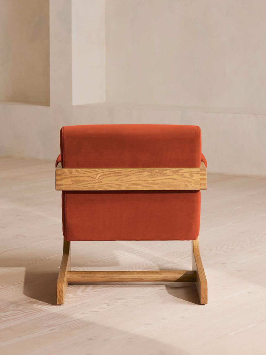 Lara Armchair - Rust - Velvet - Images - Image 6