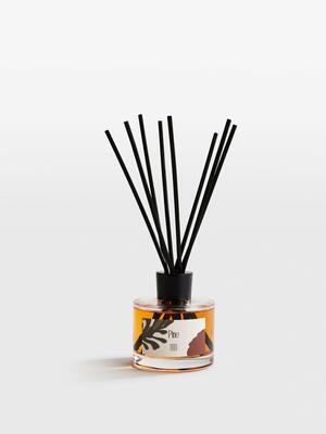 Limited Edition Bassett Pine Diffuser - 150ml - Listing Image