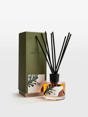 Limited Edition Bassett Pine Diffuser - 150ml - Hover Image