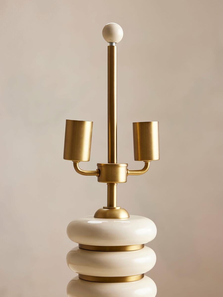 Greyson Table Lamp - High Gloss Lacquer - Cream - Images - Image 7