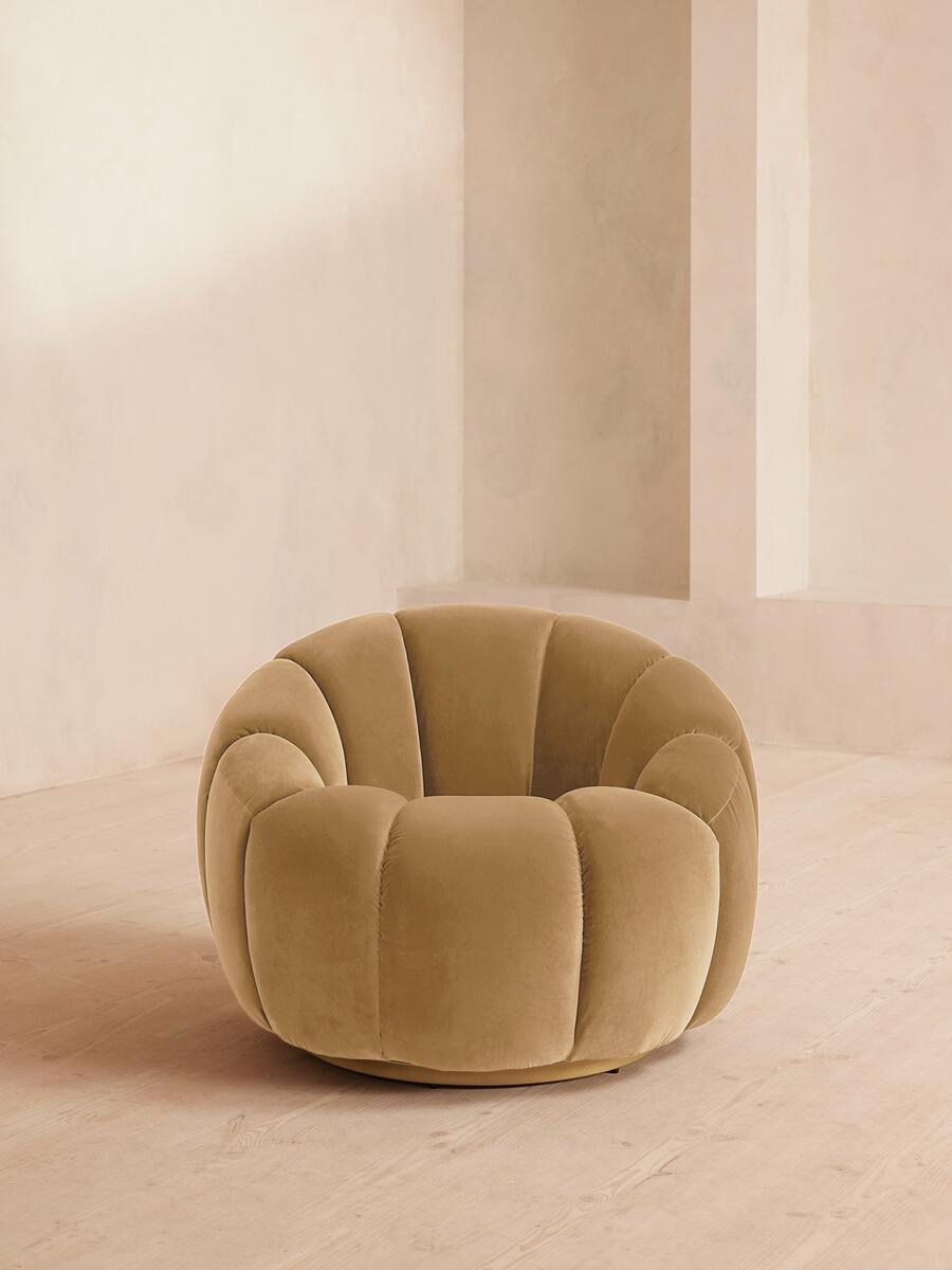 Garret Armchair - Velvet - Camel - Listing - Image 2