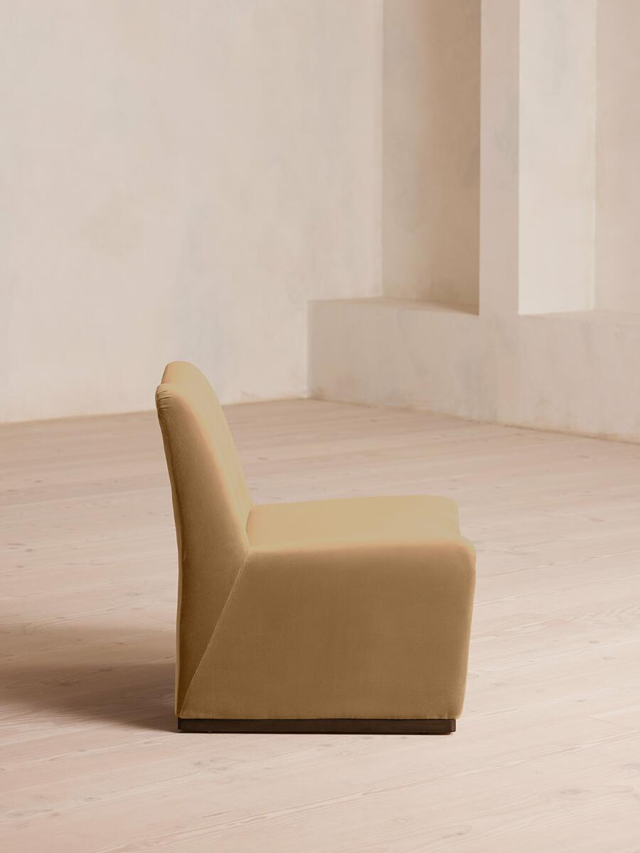 Lovett Armchair - Velvet - Camel - Images - Image 3