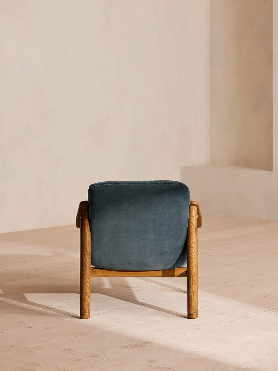 Karine Armchair - Midtone Oak - Grey Blue Velvet - Images - Image 4